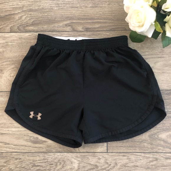 UNDER ARMOUR black shorts size small - Picture 2 of 8